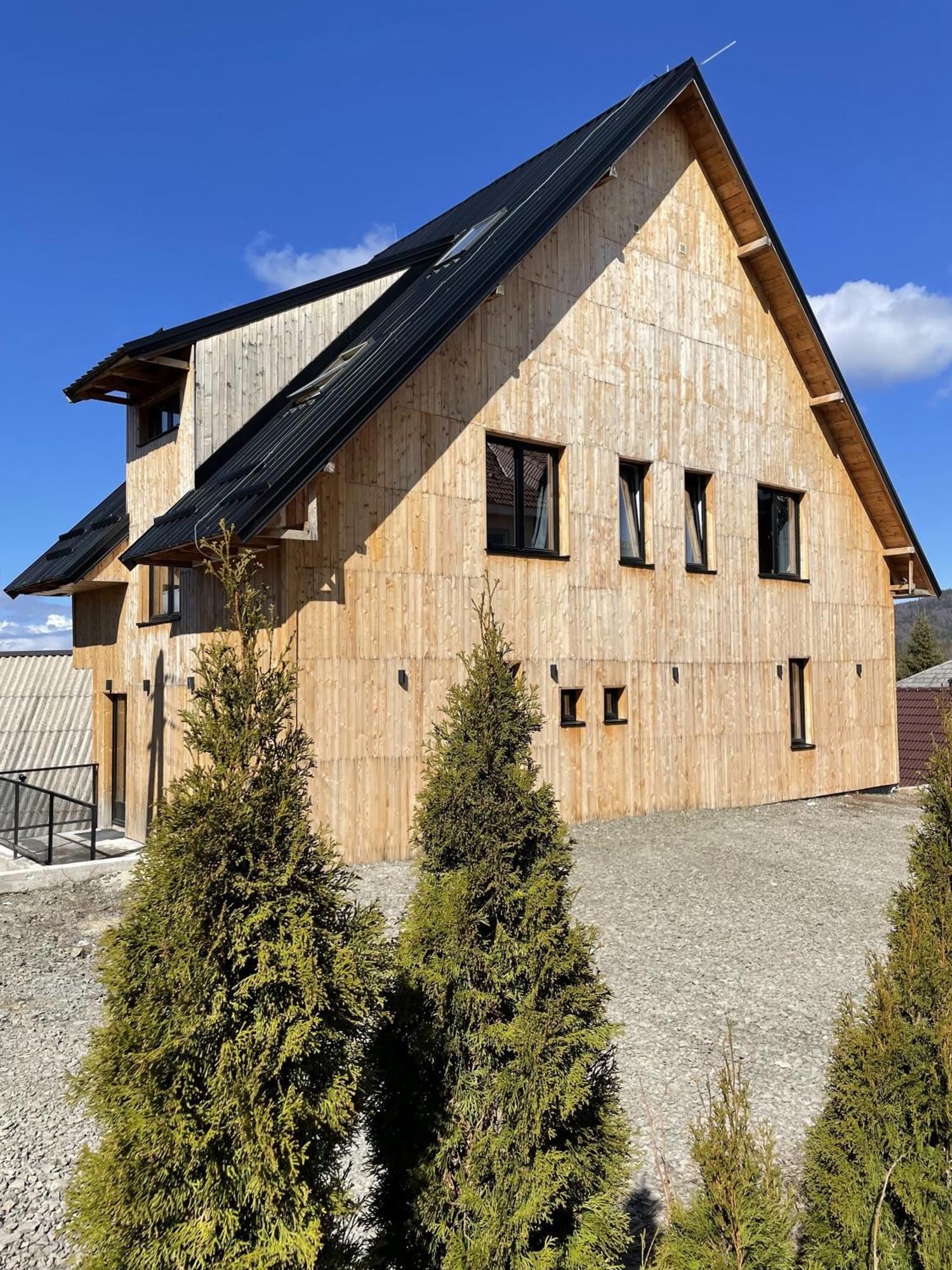 Montana Hotel Lisina Екстериор снимка